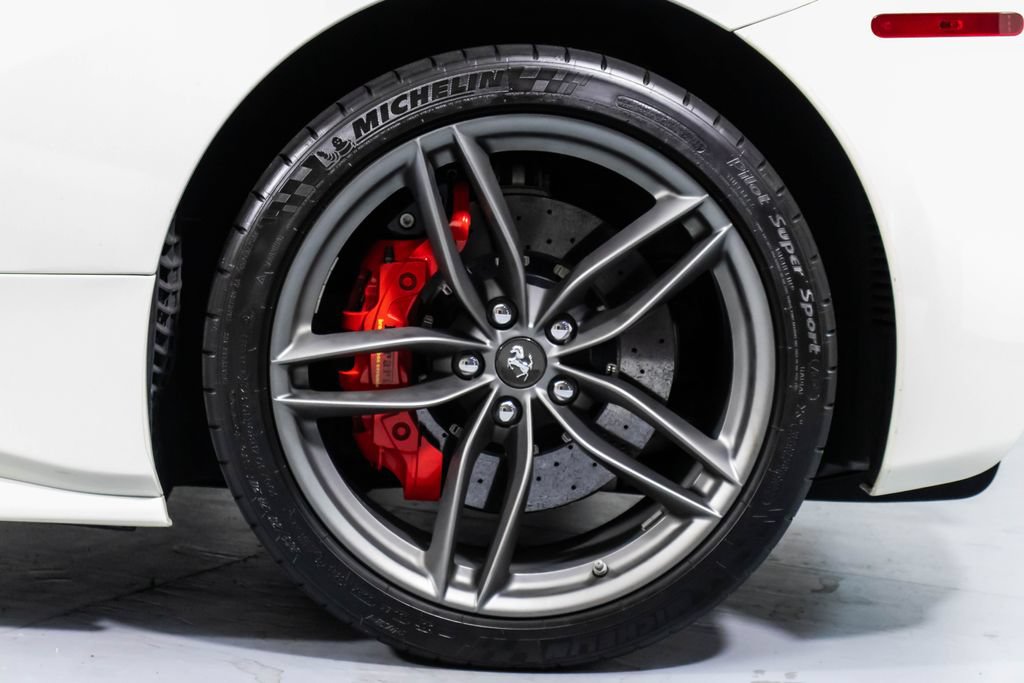 Certified 2019 Ferrari 488 Spider RWD image 58