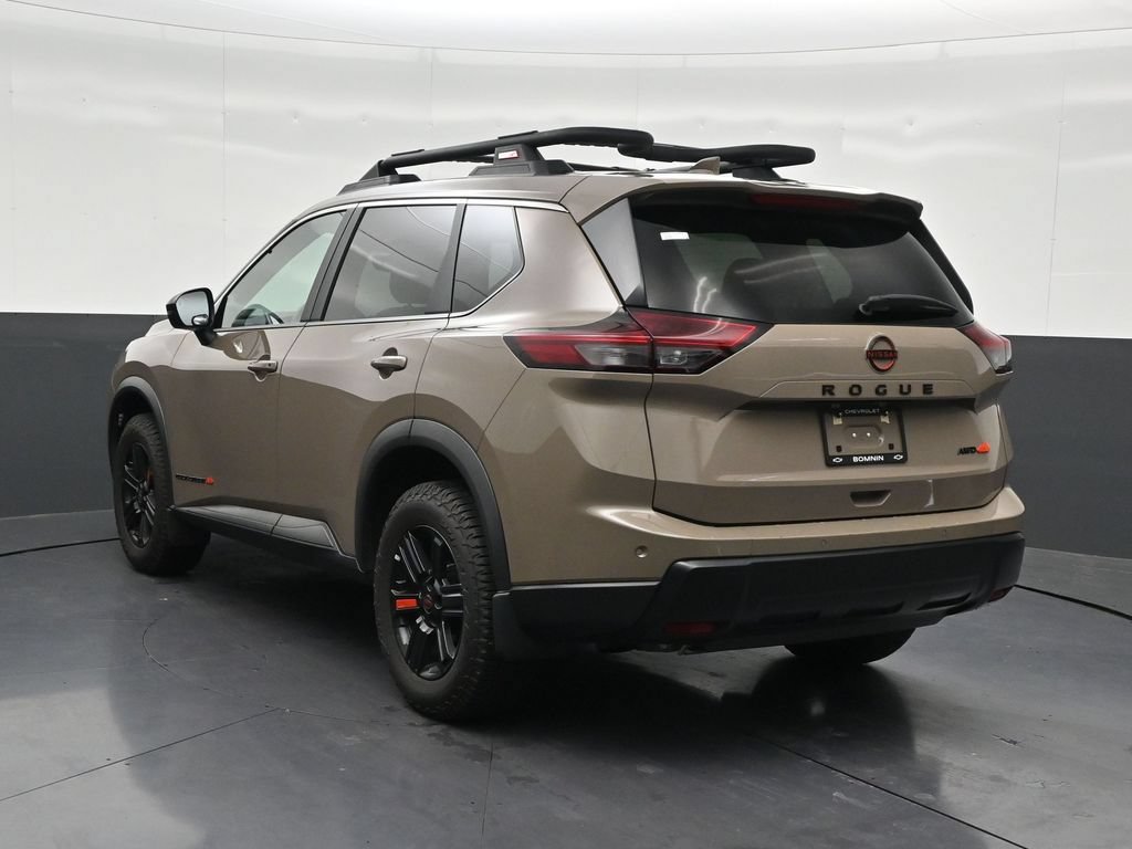 Used 2025 Nissan Rogue SV w/ Rock Creek Premium Package AWD/4WD image 3