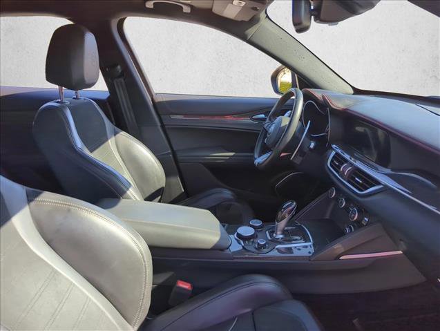 Used 2019 Alfa Romeo Stelvio Quadrifoglio w/ Driver Assist Dynamic Package image 24