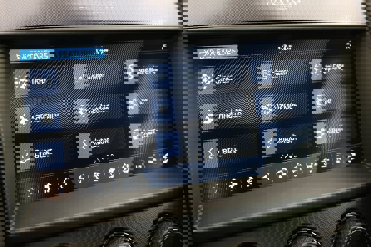 Used 2022 Jaguar F-TYPE R-Dynamic image 51