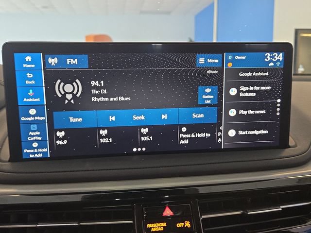 Used 2025 Acura MDX FWD w/ Technology Package image 16