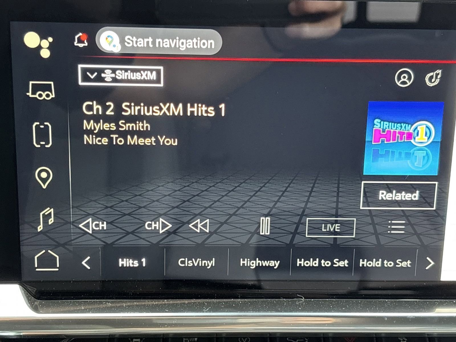 New 2025 GMC Sierra 1500 SLE w/ Preferred Package image 6