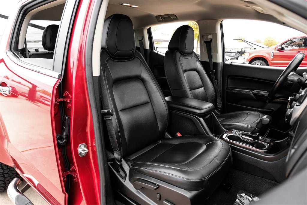 Used 2016 GMC Canyon SLT image 33