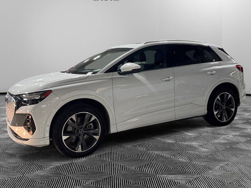 Used 2022 Audi Q4 e-tron Prestige image 8