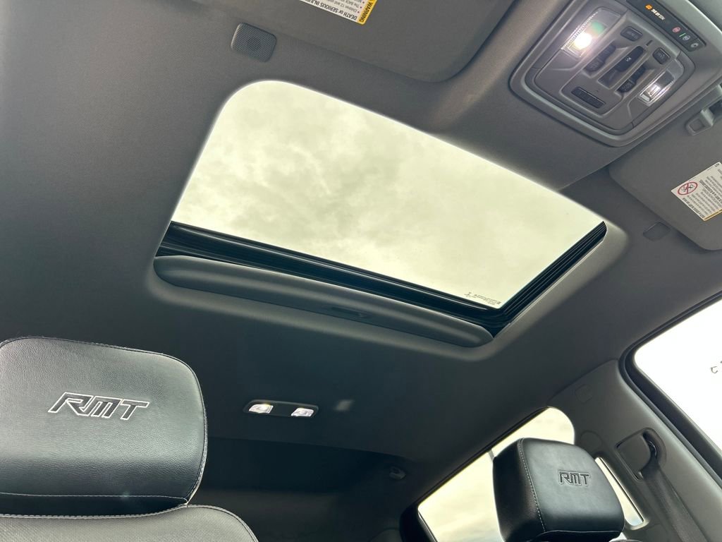 Used 2020 Chevrolet Silverado 2500 LTZ w/ LTZ Premium Package image 29