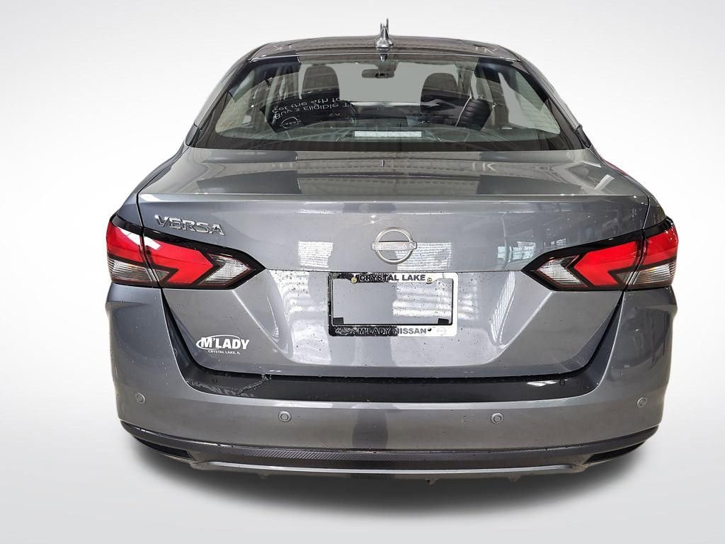 Used 2025 Nissan Versa SV w/ Trunk Package image 19