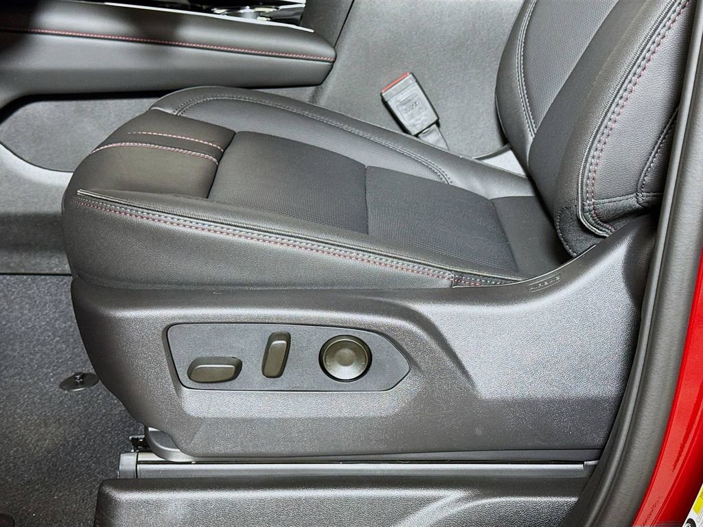 New 2026 Chevrolet Suburban RST w/ Comfort Package image 17