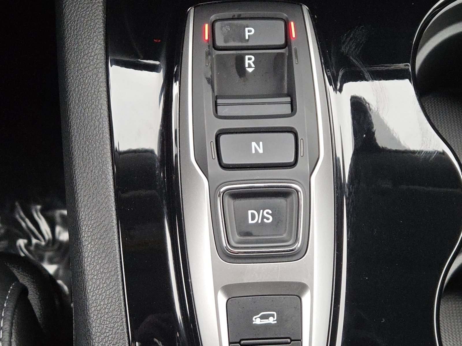 Used 2022 Honda Pilot Touring image 8