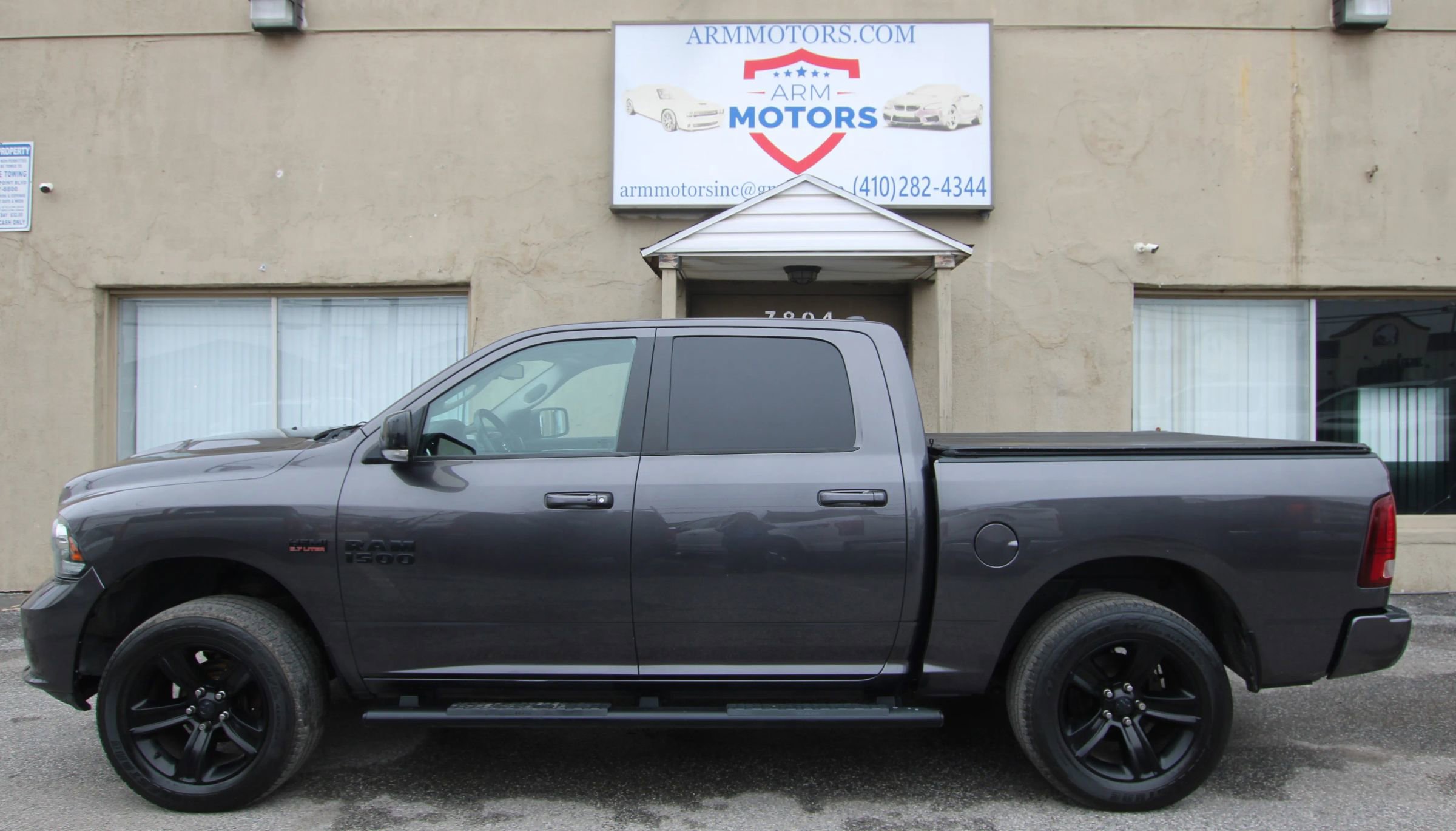 Used 2017 RAM 1500 Sport w/ Sport Premium Group image 5