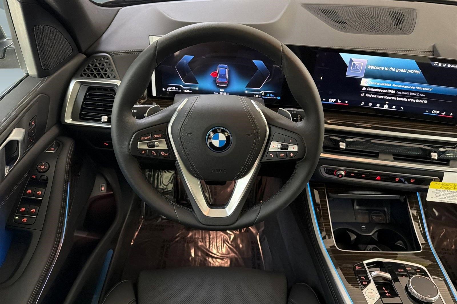 New 2026 BMW X5 xDrive50e w/ Parking Assistance Package AWD/4WD image 26