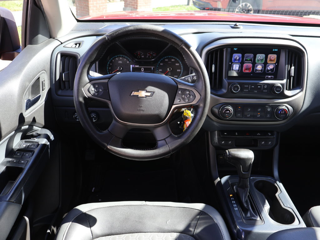 Used 2016 Chevrolet Colorado Z71 AWD/4WD image 12