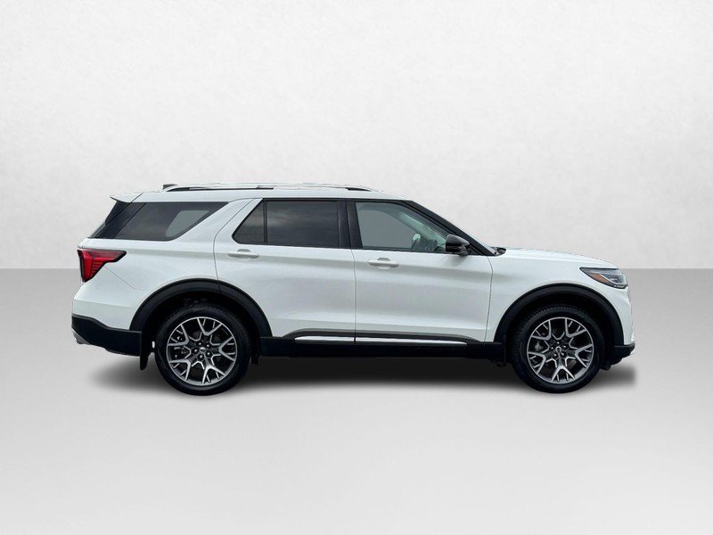 Used 2025 Ford Explorer Platinum w/ Ultimate Package AWD/4WD image 2