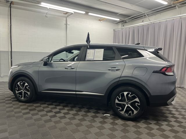 Certified 2023 Kia Sportage EX FWD image 9