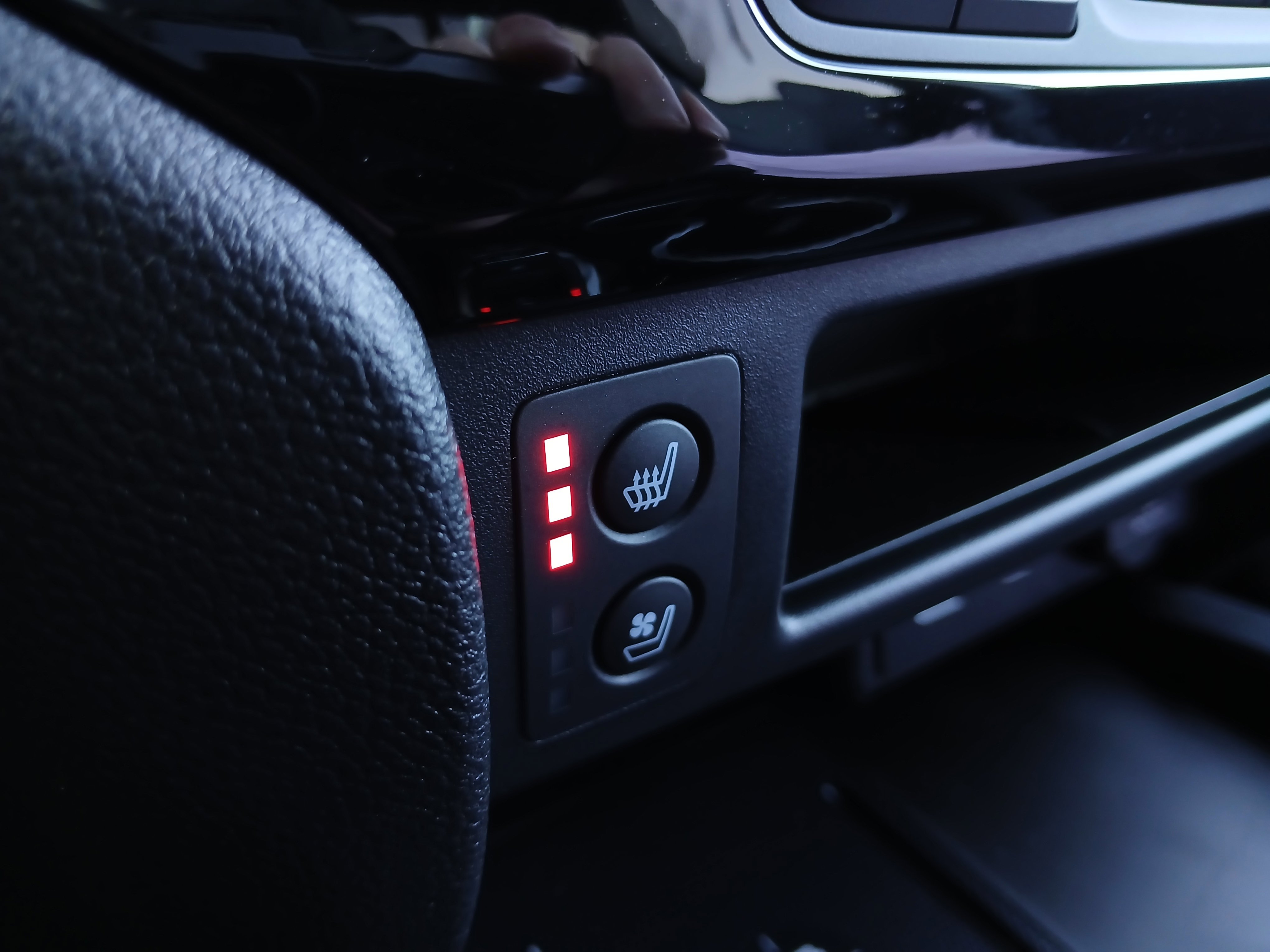 New 2026 Honda Ridgeline Black Edition image 12