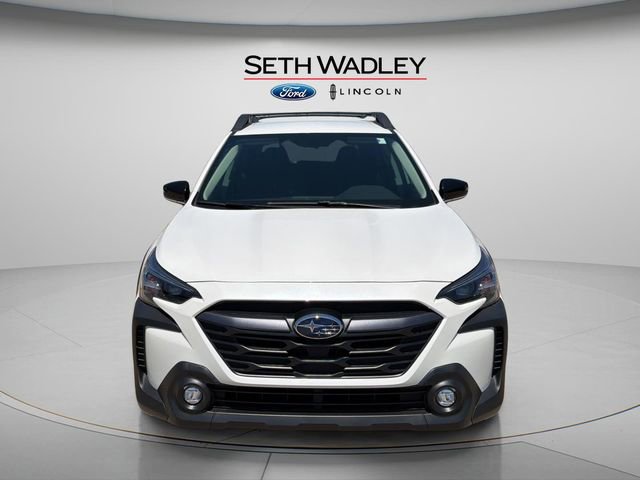 Used 2025 Subaru Outback Premium AWD/4WD image 2