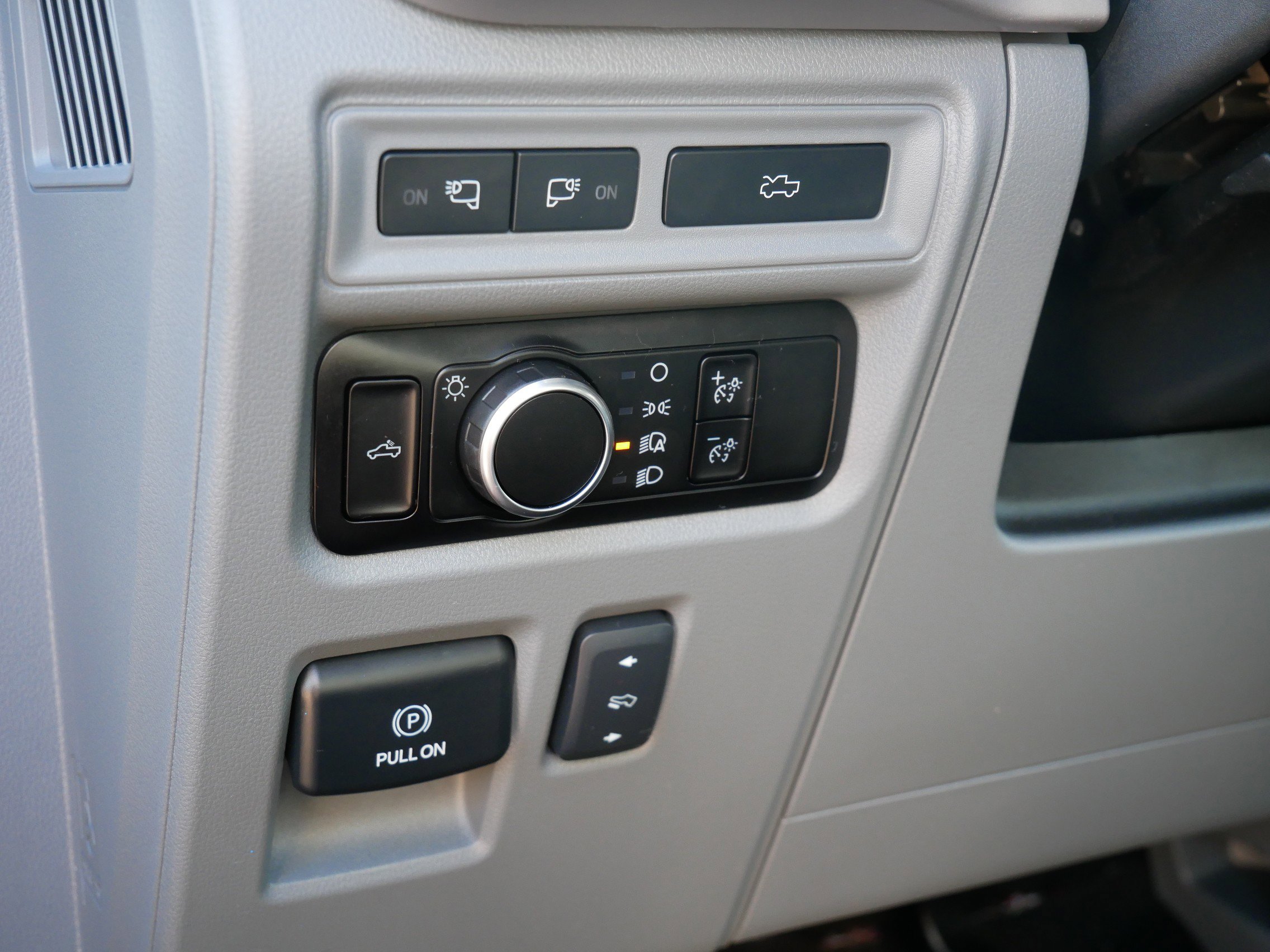 Certified 2023 Ford F150 Lightning XLT w/ Max Trailer Tow Package image 16