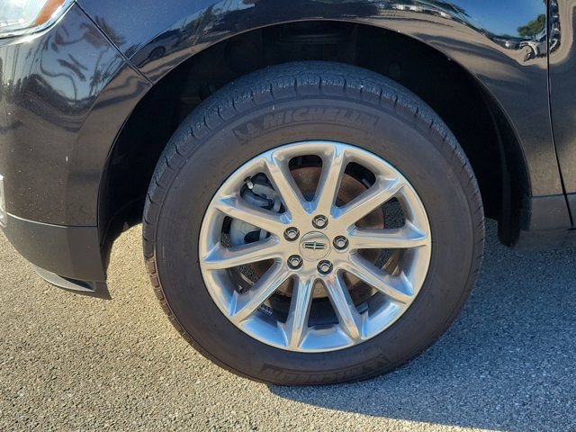 Used 2013 Lincoln MKX FWD image 12