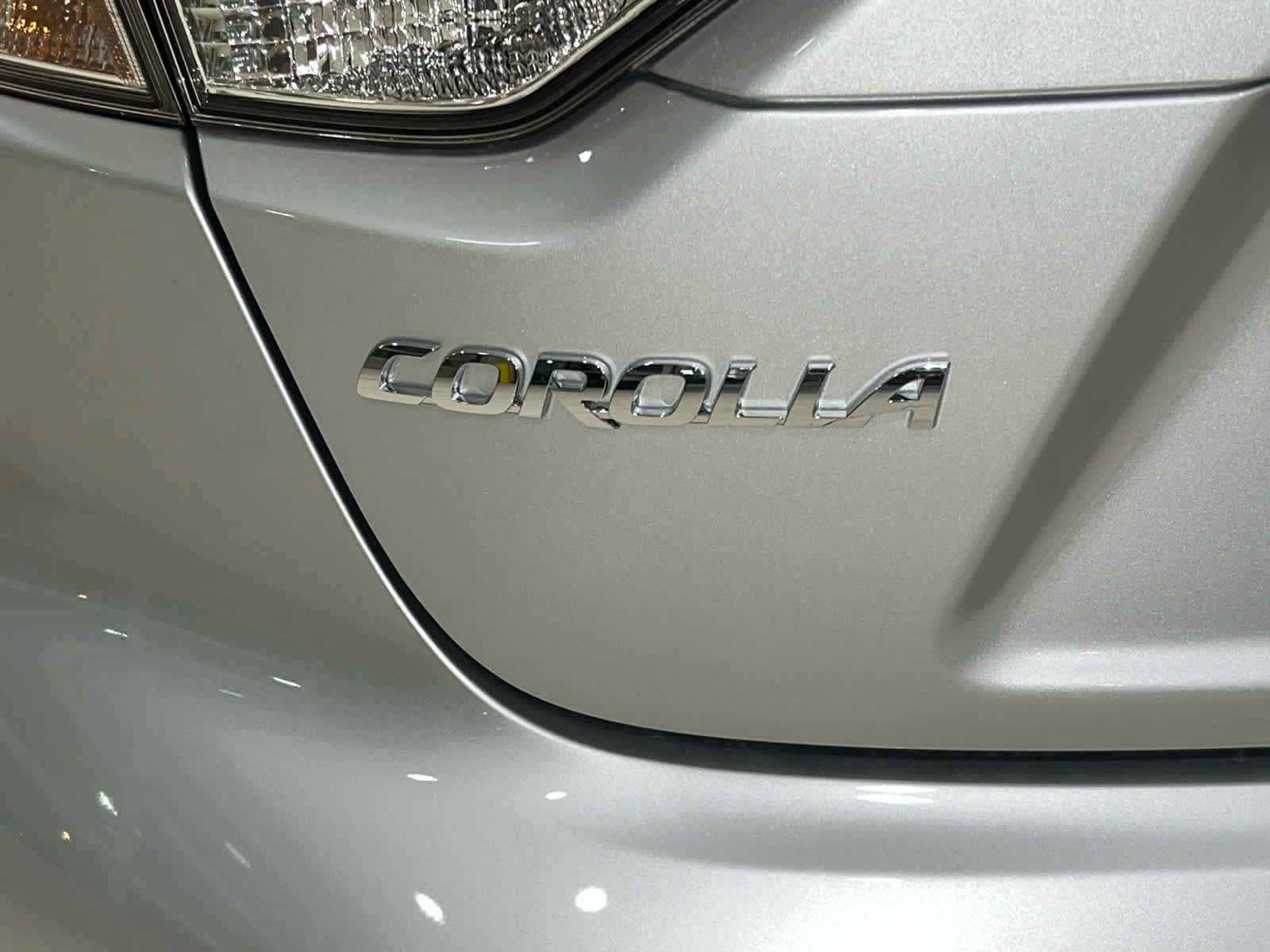 New 2026 Toyota Corolla LE w/ LE Premium Package FWD image 7