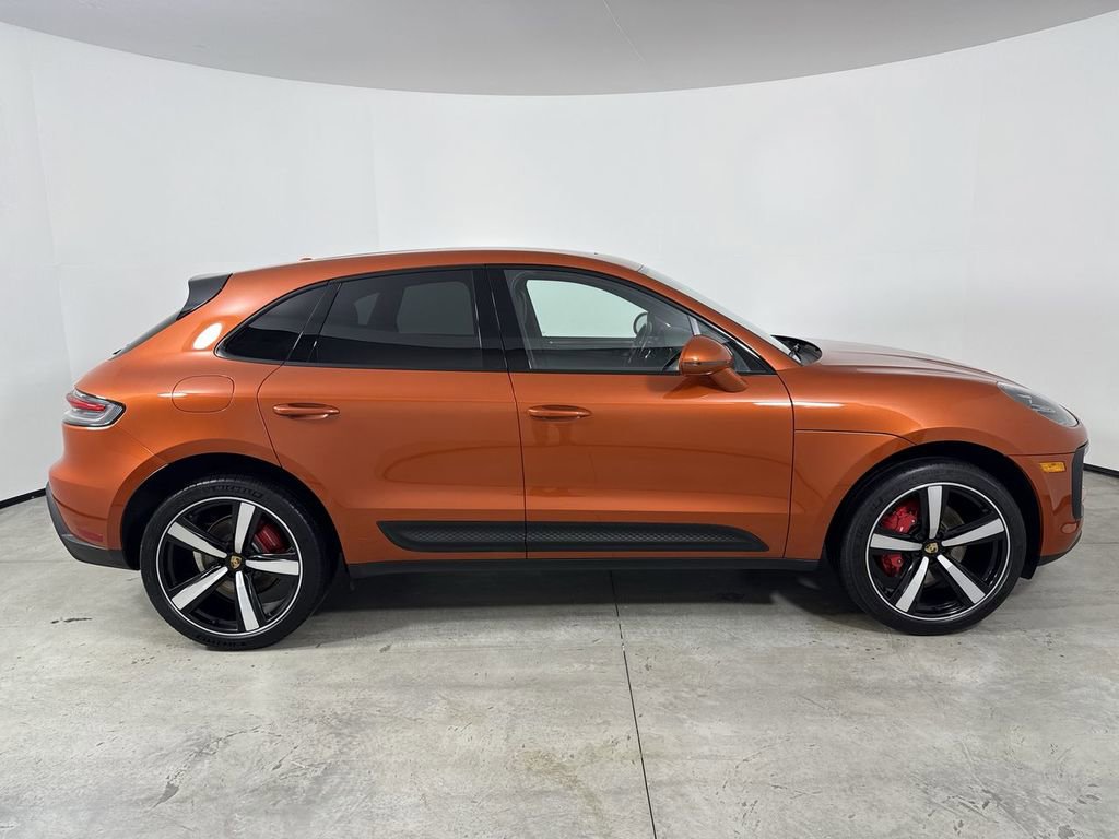 Certified 2023 Porsche Macan S image 8