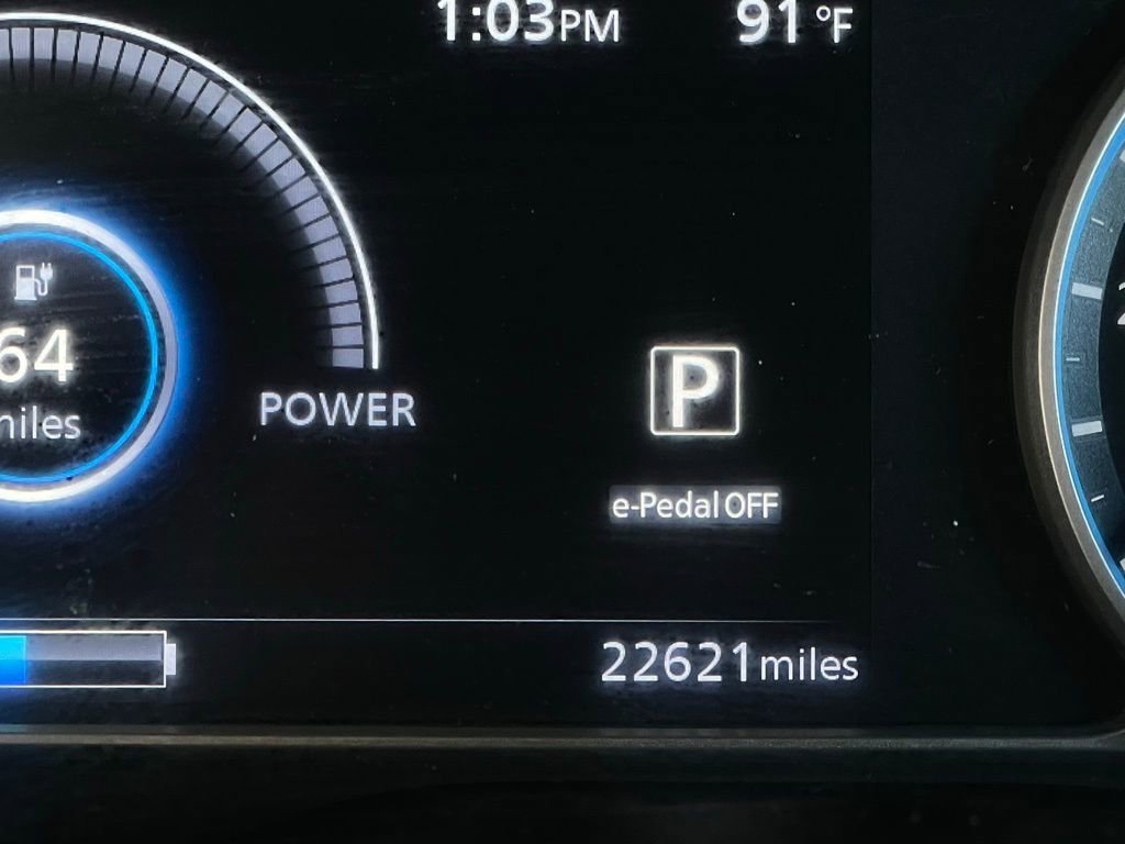 Used 2022 Nissan Leaf S image 29