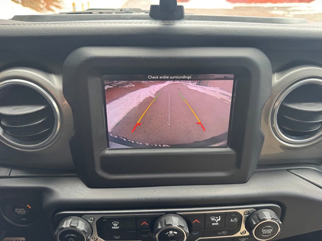 Used 2018 Jeep Wrangler Unlimited Sahara image 26