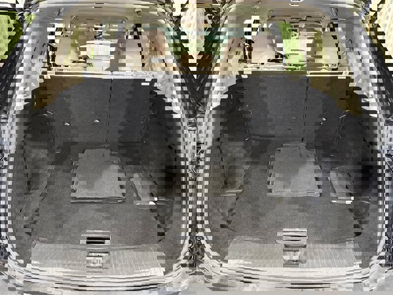 Used 2023 Nissan Rogue SV image 50