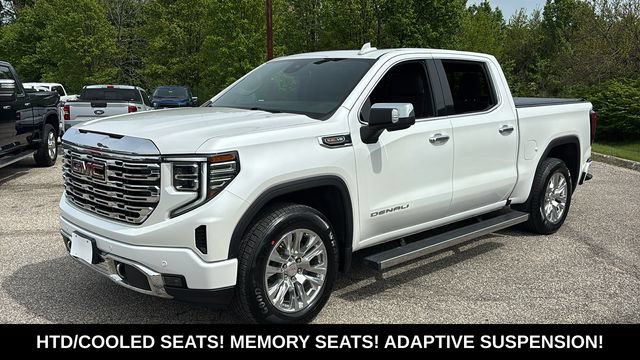 Used 2023 GMC Sierra 1500 Denali AWD/4WD image 3