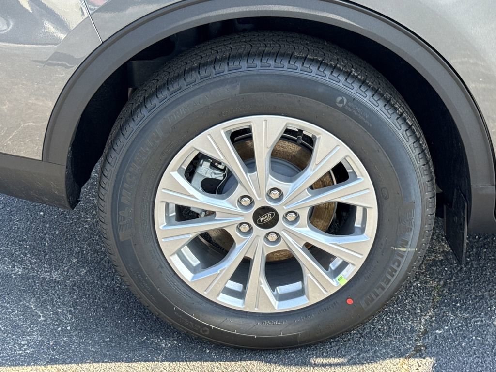 New 2026 Ford Escape Active image 17