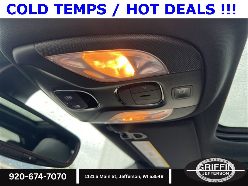 New 2025 Jeep Compass Latitude w/ Sun & Sound Group image 18