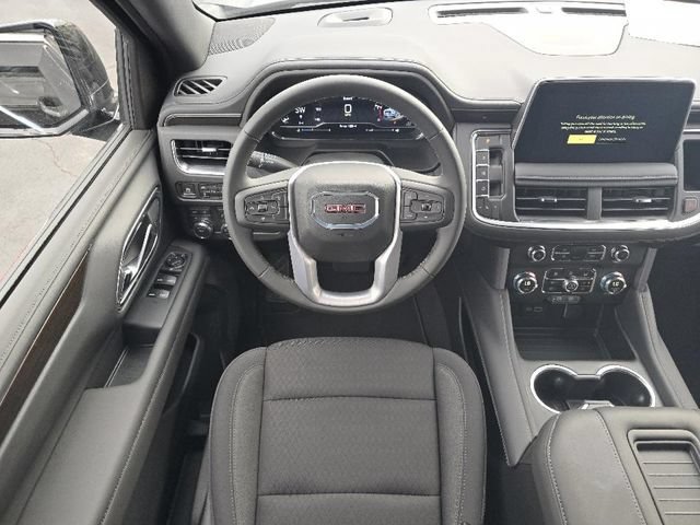 Used 2024 GMC Yukon XL SLE w/ Gmc Pro Safety Plus Package AWD/4WD image 3