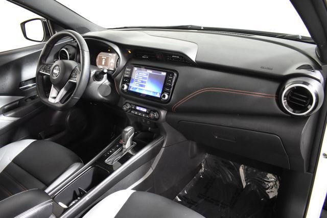Used 2021 Nissan Kicks SR w/ SR Premium Package FWD image 35