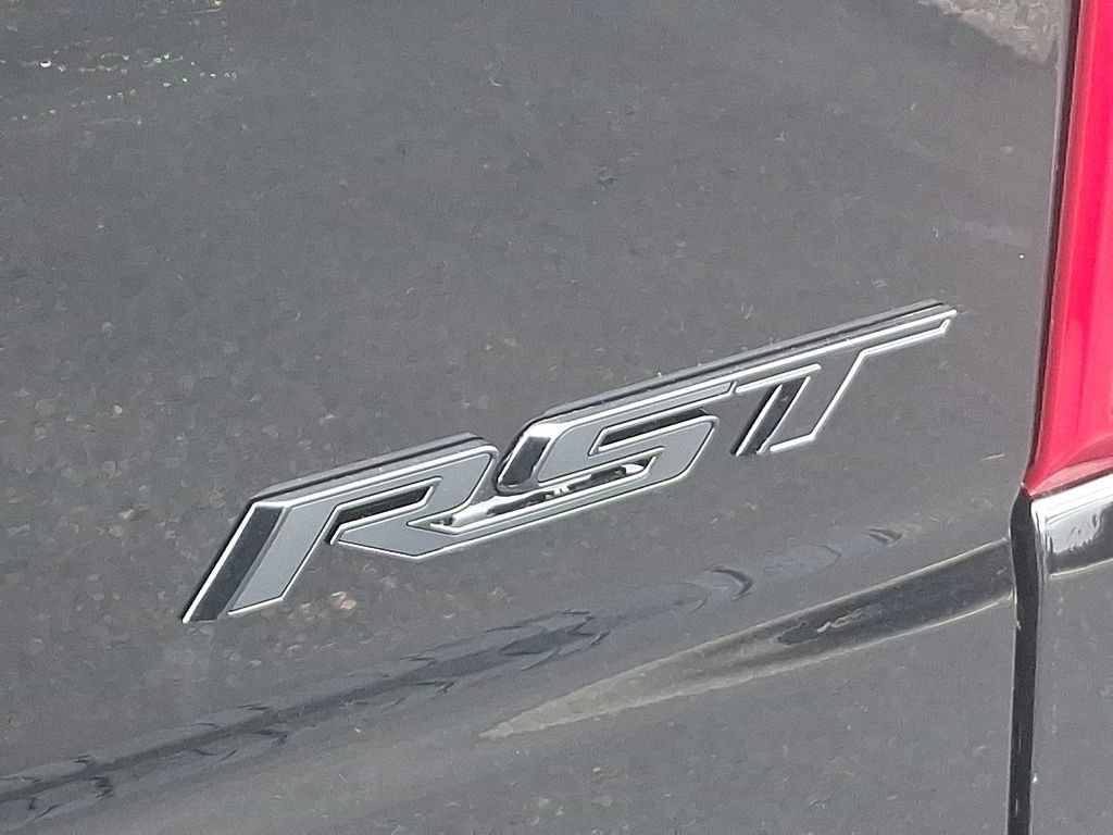 New 2026 Chevrolet Silverado 1500 RST w/ Dark Appearance Package AWD/4WD image 12