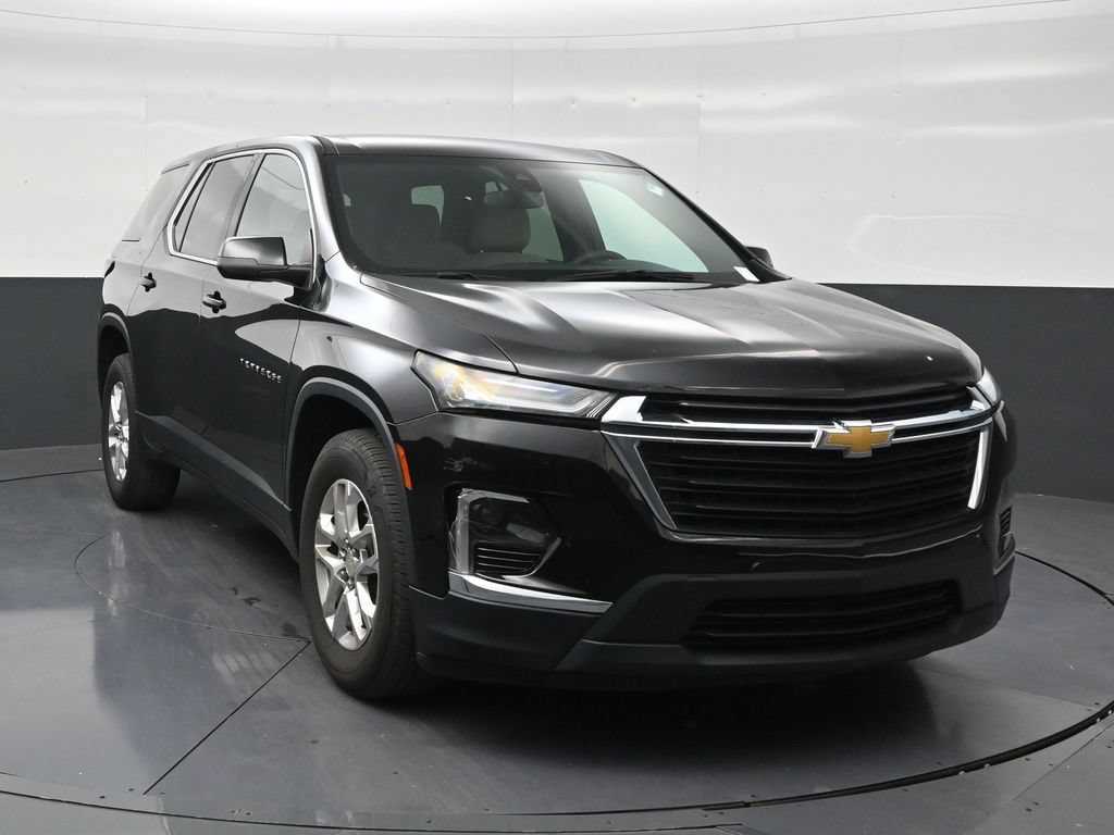Used 2023 Chevrolet Traverse LS FWD image 7