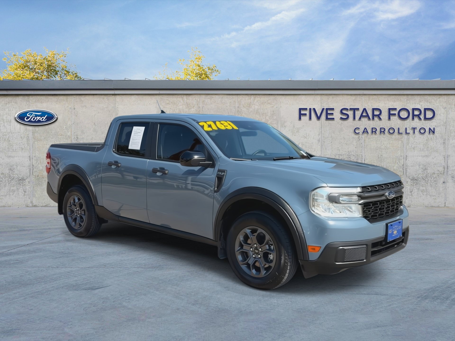 Certified 2024 Ford Maverick XLT w/ XLT Luxury Package FWD image 2