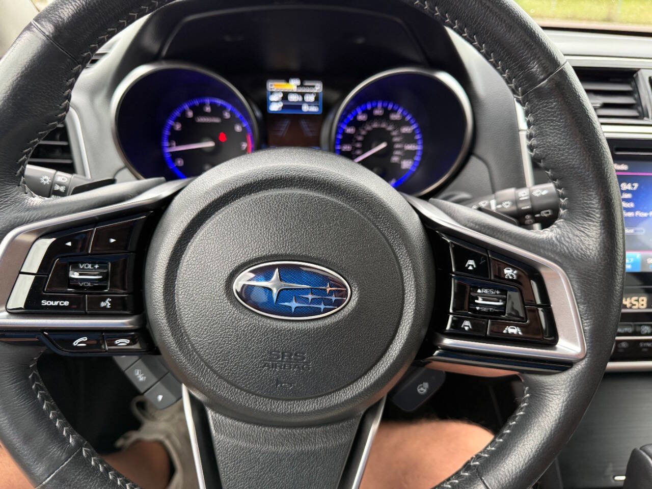 Used 2019 Subaru Outback 3.6R Touring image 15
