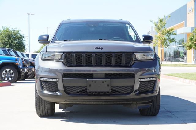 Used 2024 Jeep Grand Cherokee L Limited w/ Black Appearance Package image 2