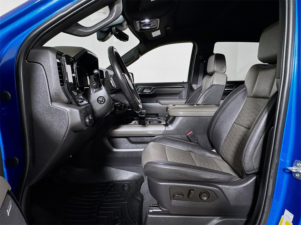 Used 2022 Chevrolet Silverado 1500 ZR2 w/ Technology Package image 20