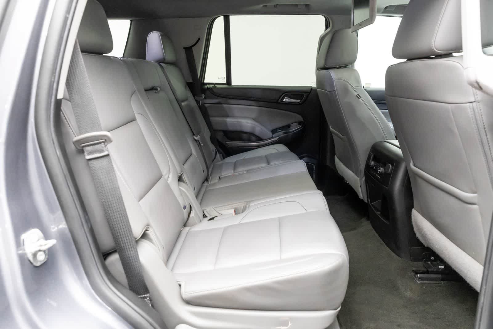 Used 2018 Chevrolet Tahoe LT w/ LT Signature Package AWD/4WD image 18