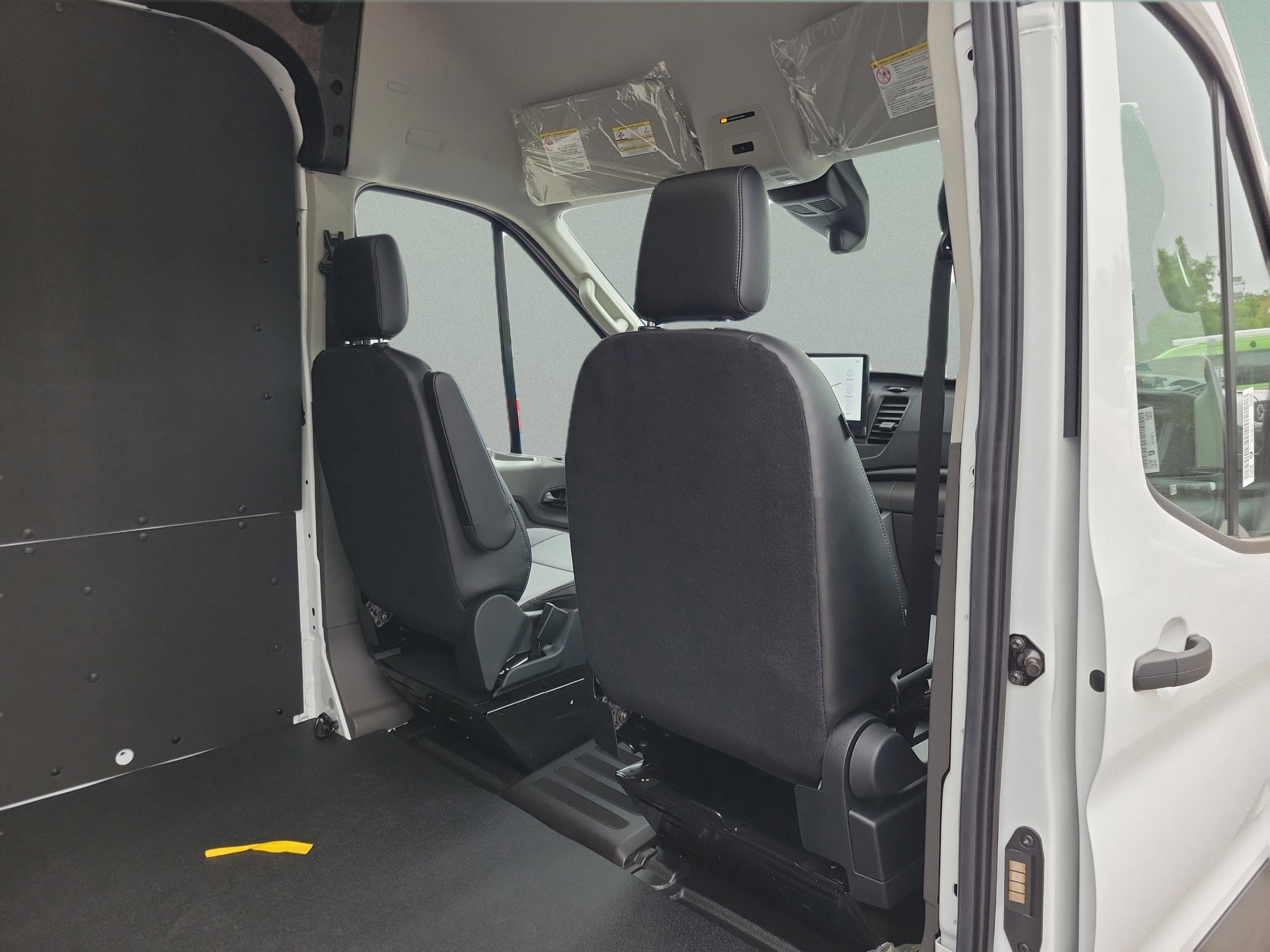 New 2026 Ford Transit 250 148 High Roof Extended w/ Load Area Protection Package RWD image 23