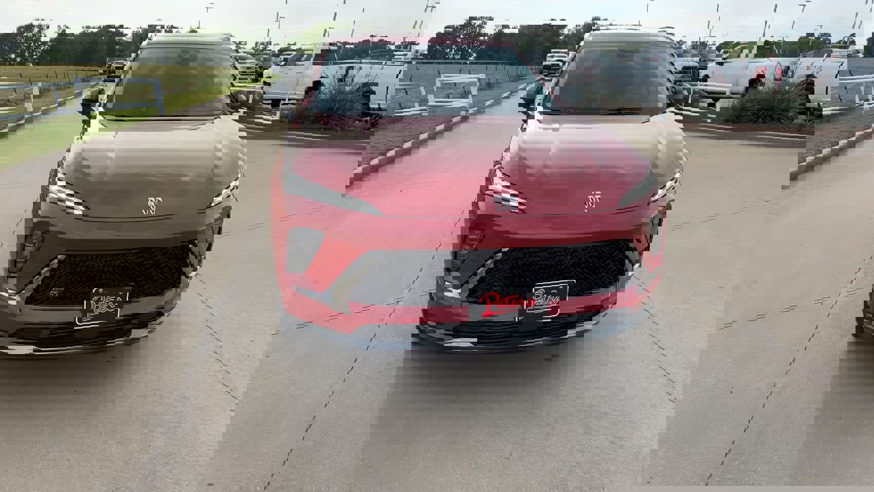 Used 2025 Buick Envision Sport Touring AWD/4WD image 4