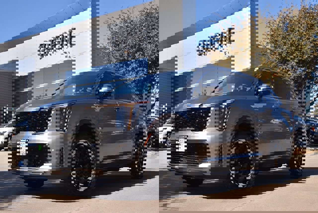 Used 2025 Kia Sorento EX