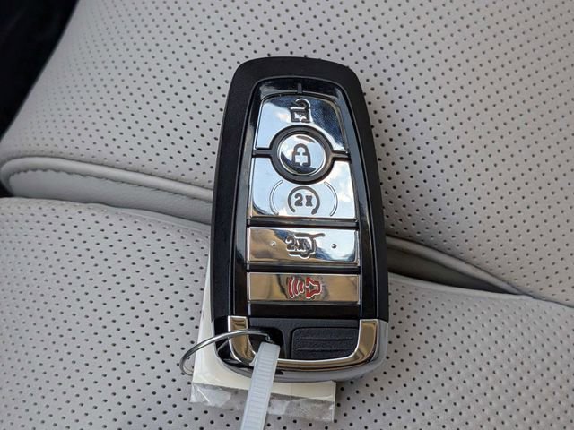 New 2026 Lincoln Aviator Reserve w/ Luxury Package image 31