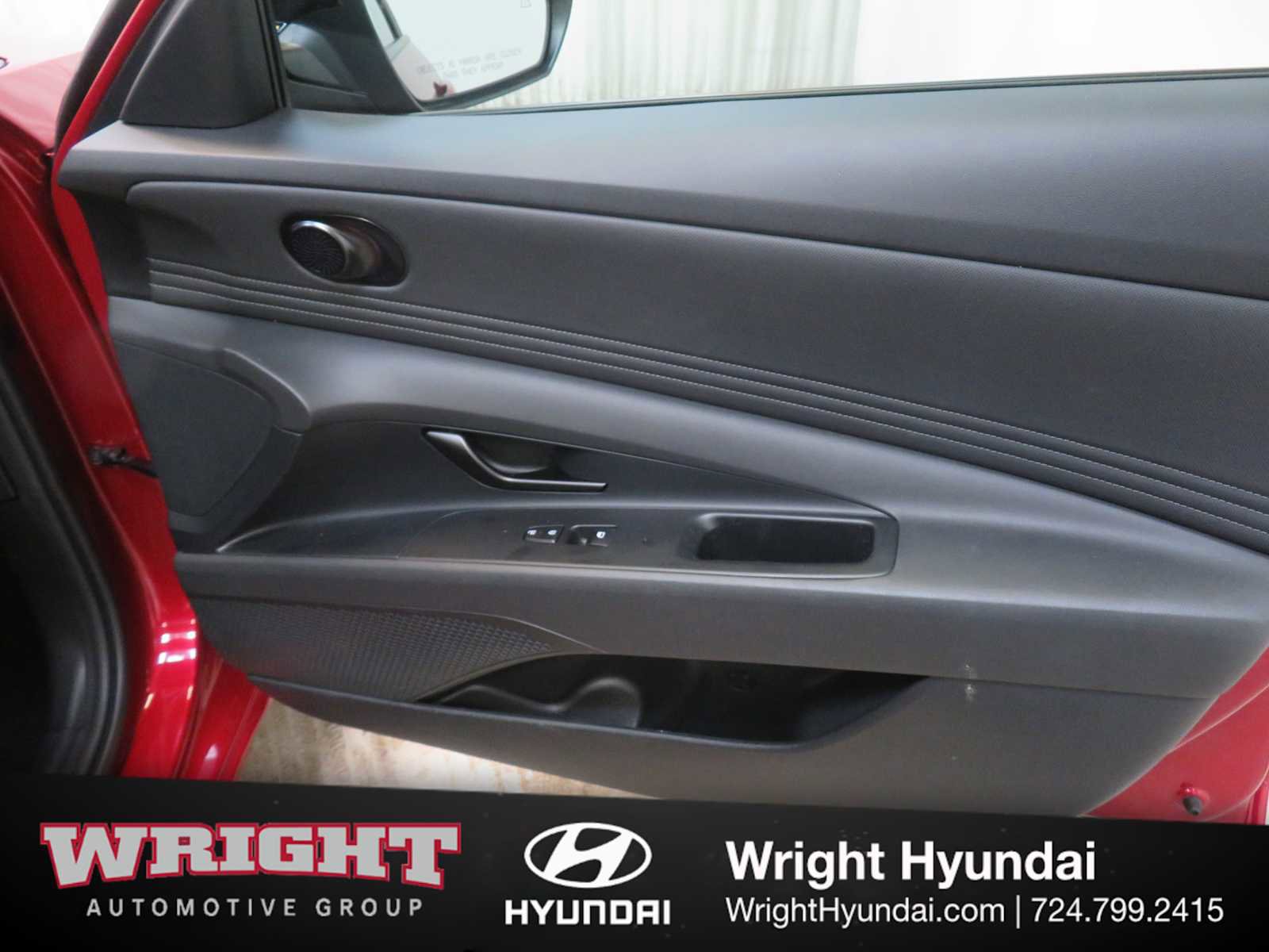 Used 2025 Hyundai Elantra Sport image 17