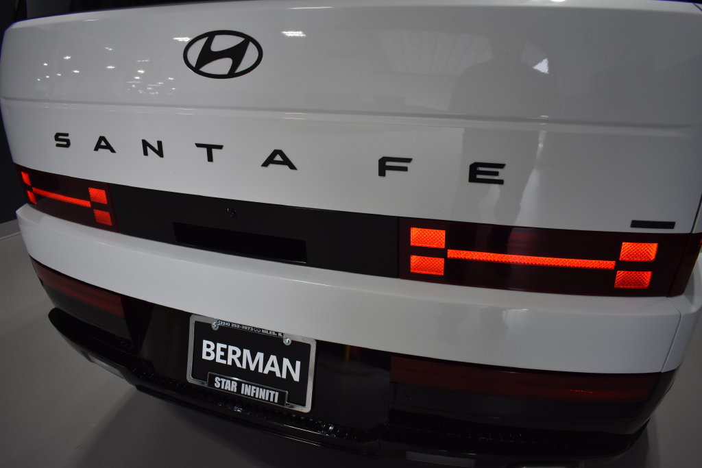 Used 2024 Hyundai Santa Fe Calligraphy AWD/4WD image 12
