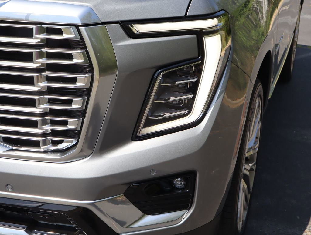 New 2026 GMC Yukon Denali image 7