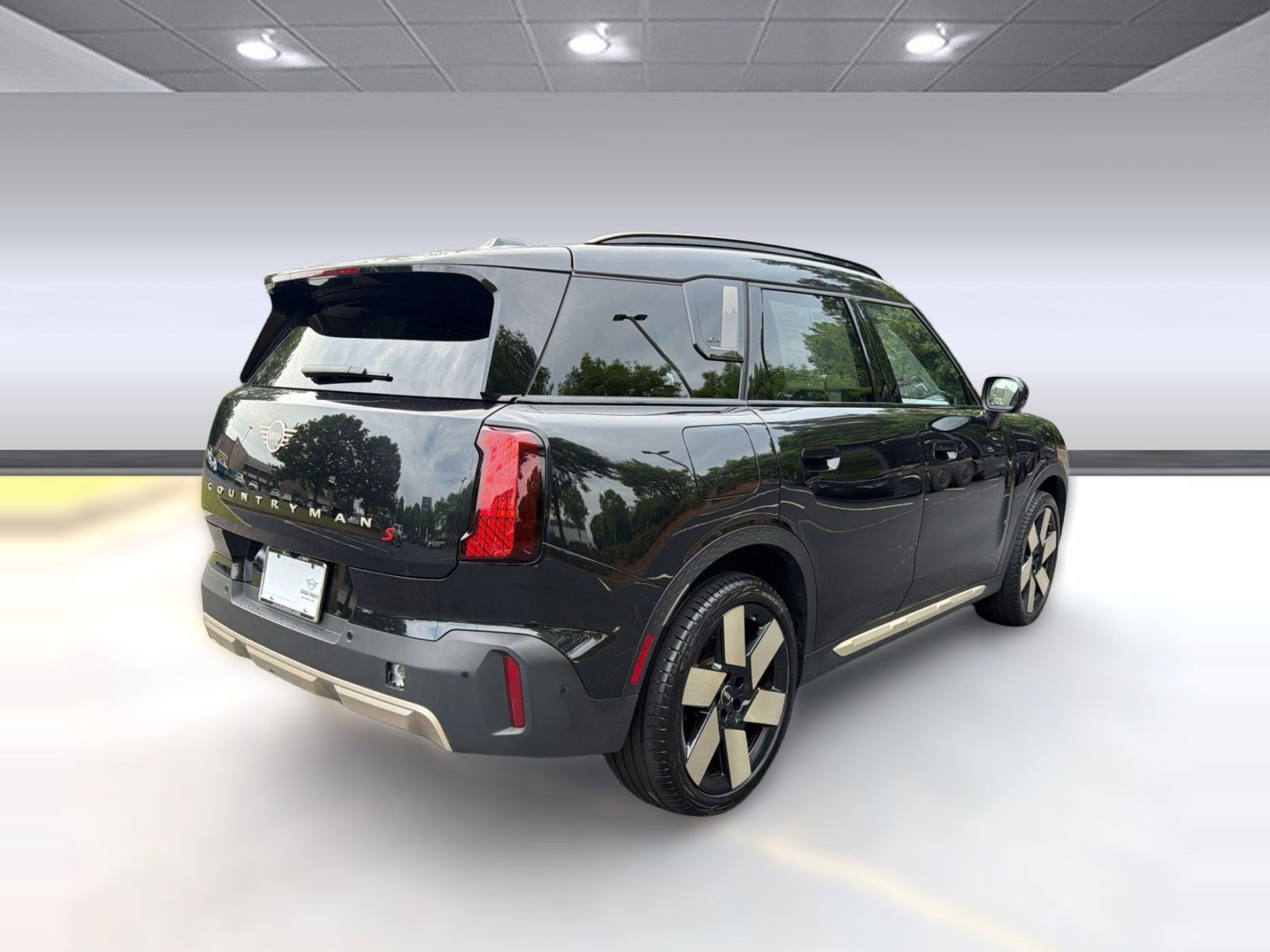 Certified 2025 MINI Cooper Countryman S w/ Comfort Package Max AWD/4WD image 9