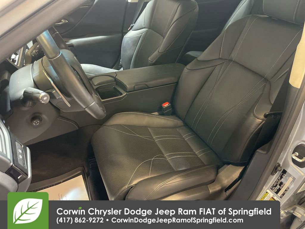 Used 2022 Lexus ES 350 Ultra Luxury image 15