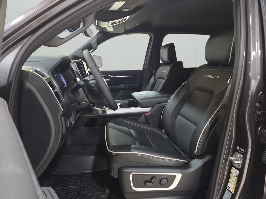 New 2027 RAM 1500 Laramie w/ Night Edition AWD/4WD image 9