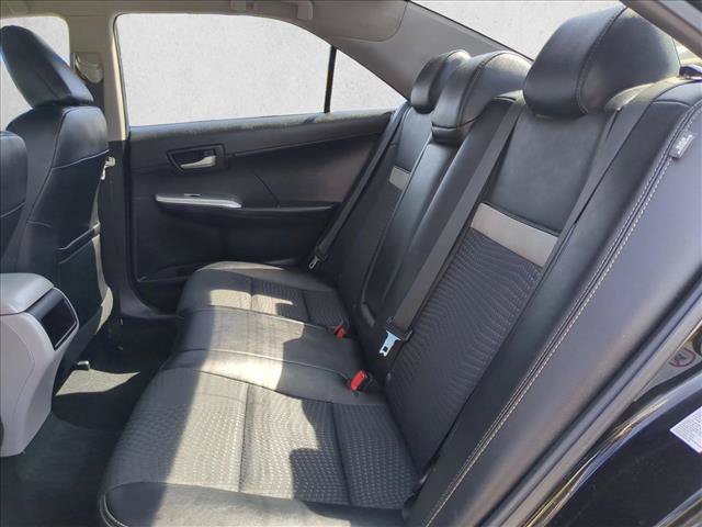 Used 2012 Toyota Camry SE FWD image 16