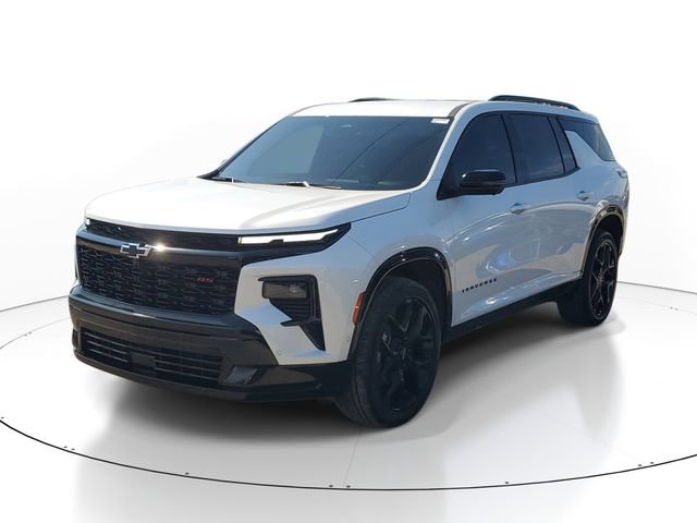 Used 2025 Chevrolet Traverse RS w/ LPO, Floor Liner Package AWD/4WD image 2